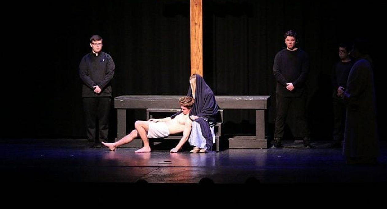 Senior Class Presents Live Stations of the Cross