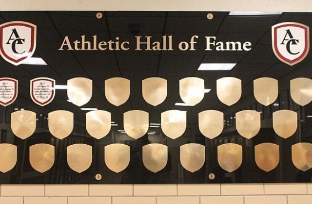 Curley Announces 2019 Athletic Hall of Fame Class