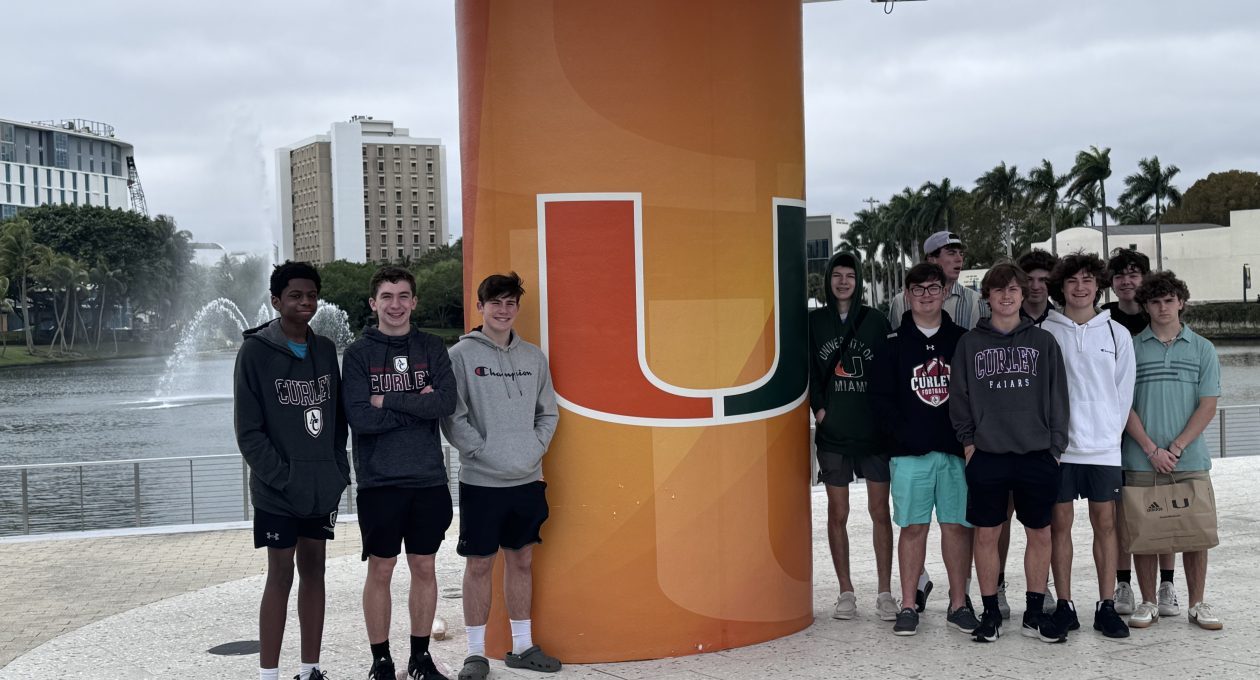 St. Bonaventure Scholars Travel to Florida