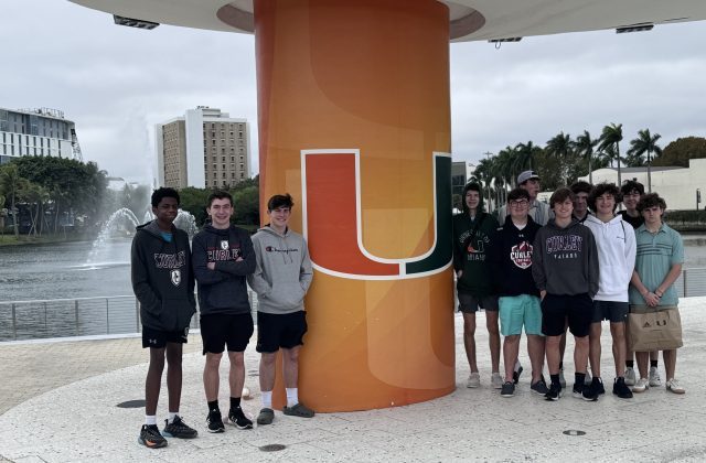 St. Bonaventure Scholars Travel to Florida