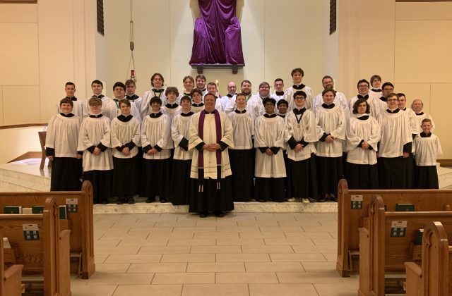 Curley’s Schola and Luminare Choir Perform