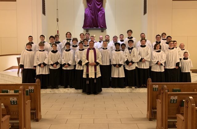 Curley’s Schola and Luminare Choir Perform