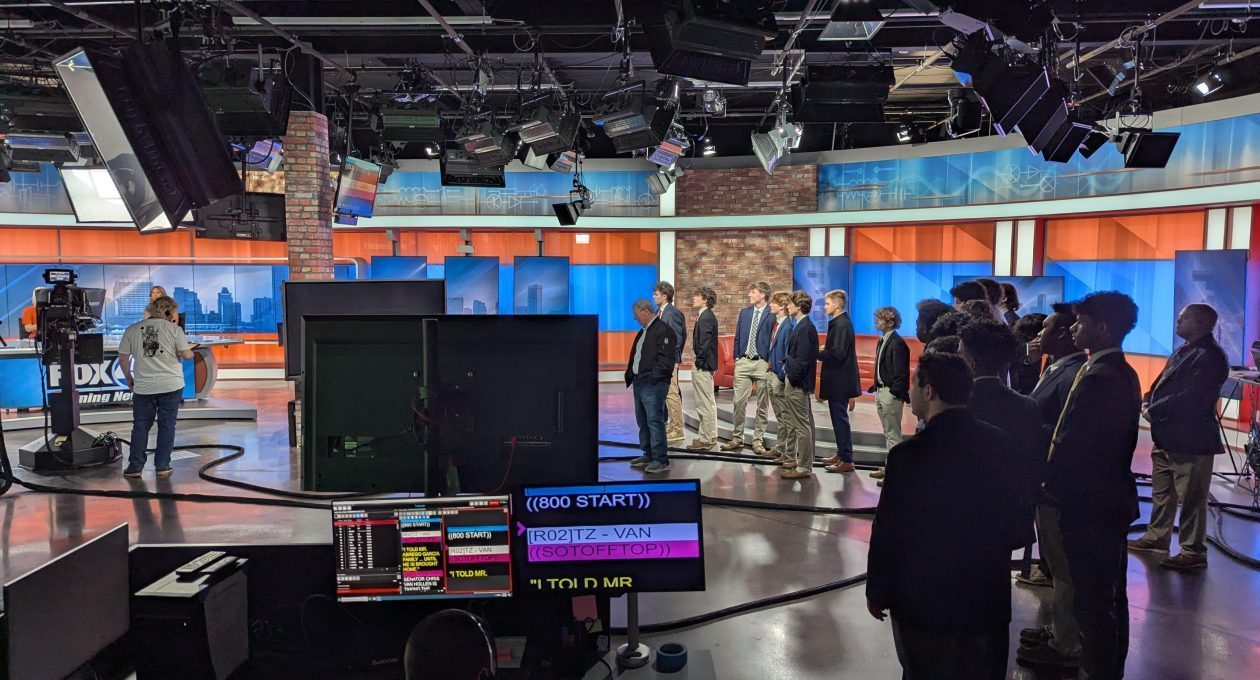 Media Class Field Trip to FOX 45