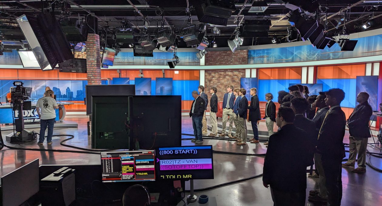 Media Class Field Trip to FOX 45